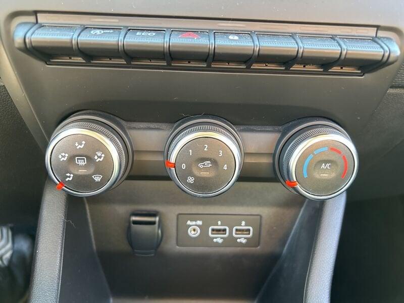 Renault Clio V 2019 1.0 tce Zen 90cv my21