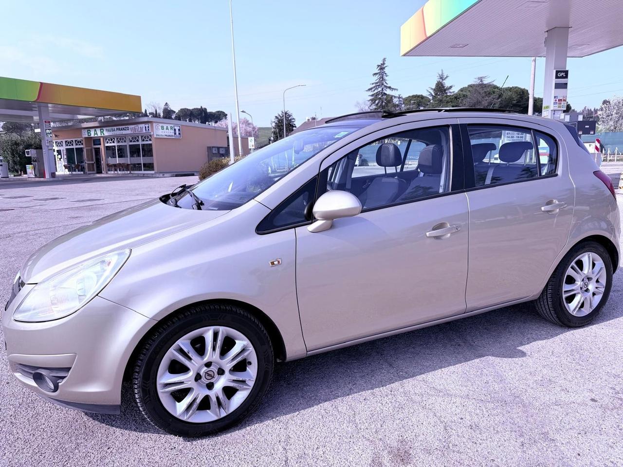 Opel Corsa 1.3 CDTI 75CV Ok neopatentati