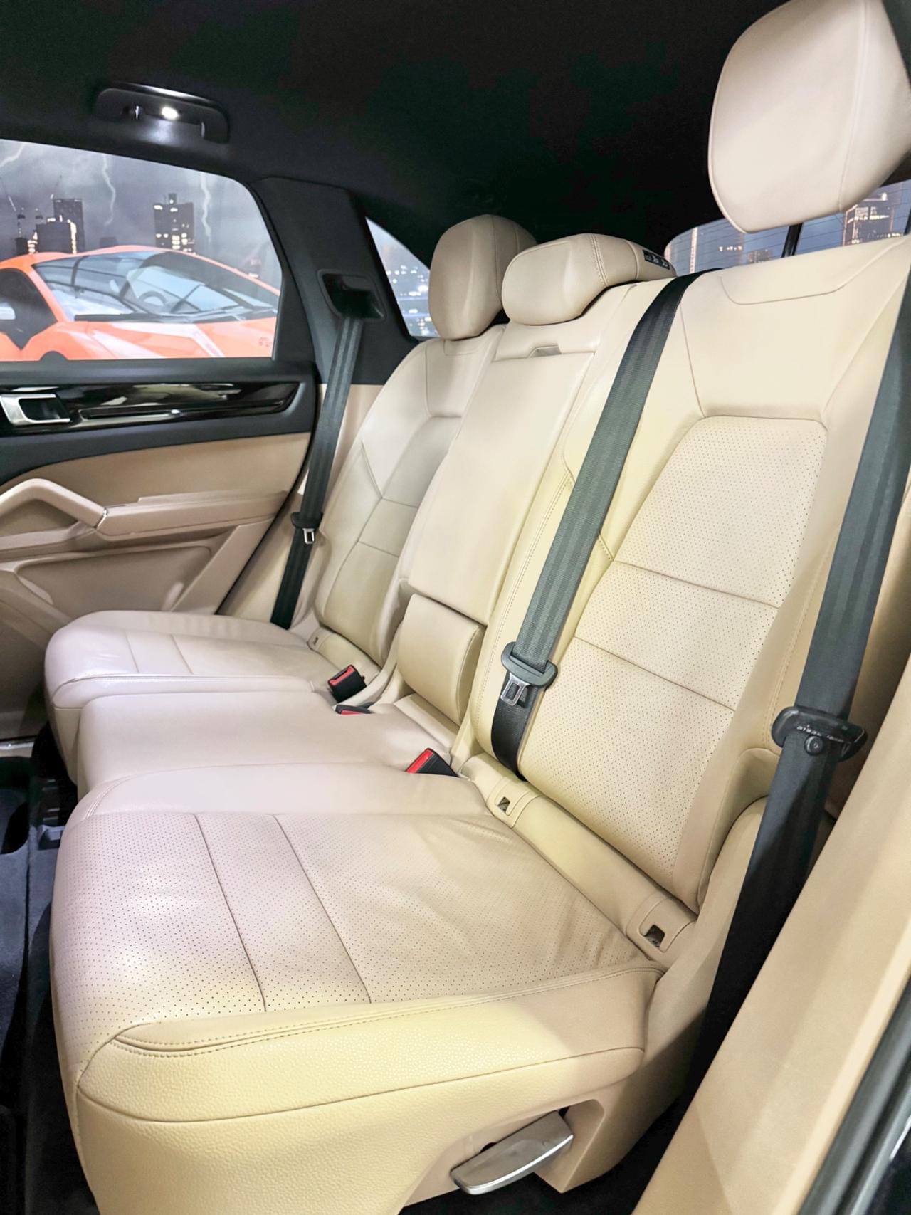 PORSCHE CAYENNE UFF ITALIANA MANUTENZIONE OK PROMO FINANZIARIA OK PERMUTE GARANZIA INCLUSA
