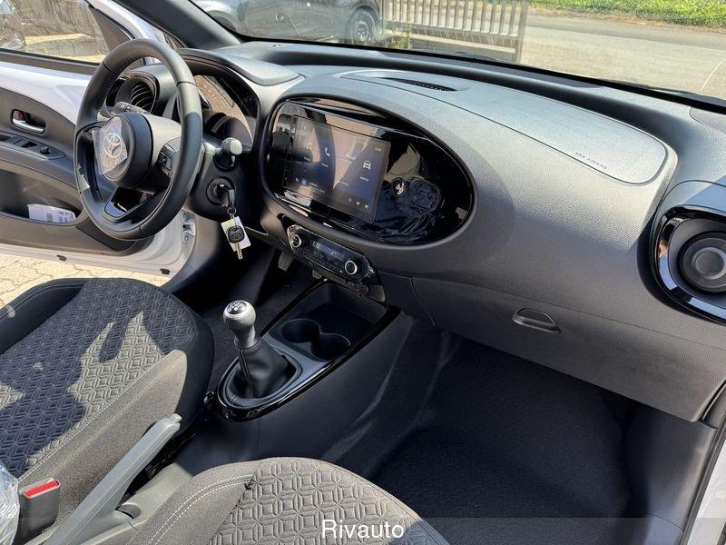 Toyota Aygo X Aygo X 1.0 VVT-i 72 CV 5 porte Trend