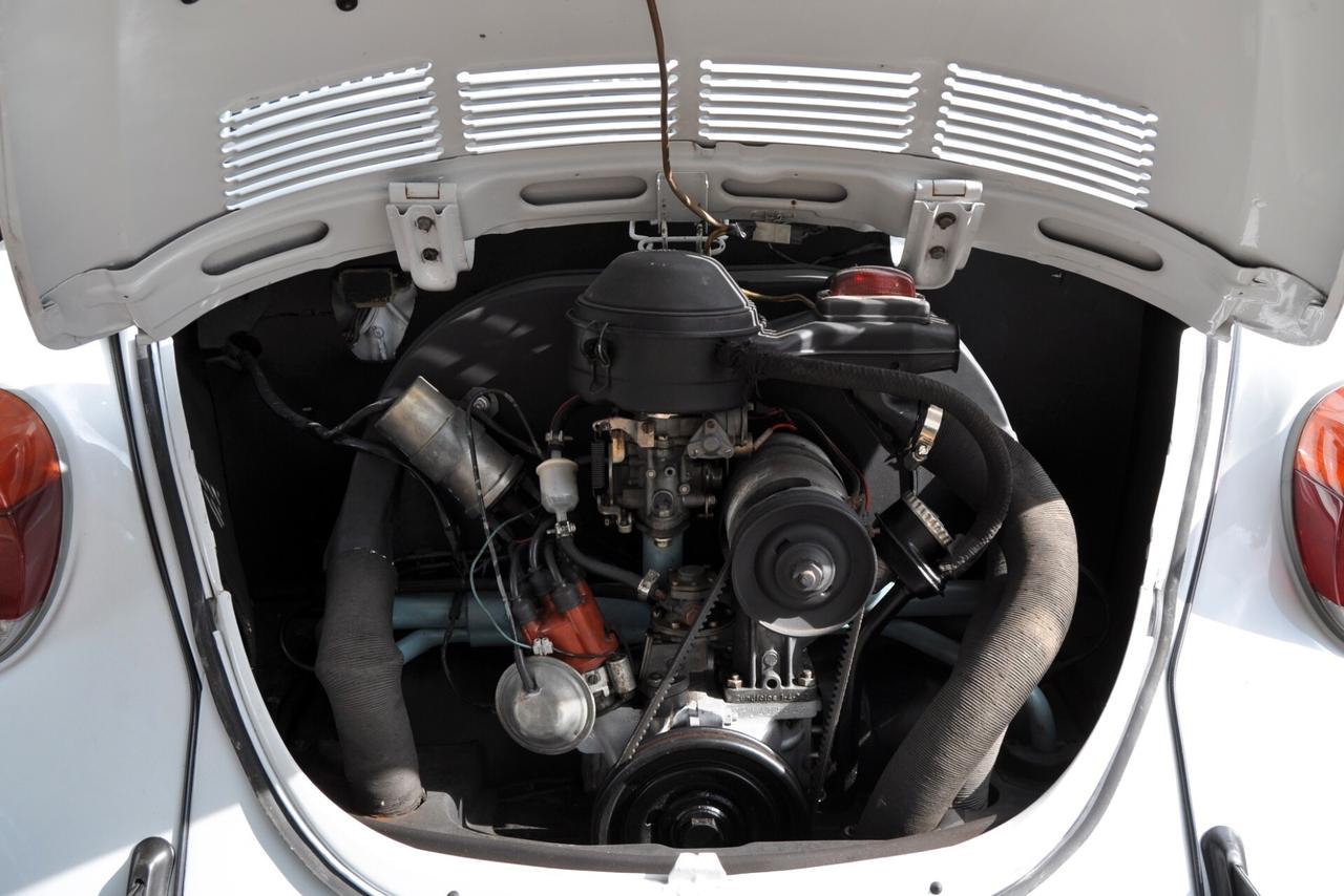 Volkswagen Maggiolone 13 d1 1973 restaurato
