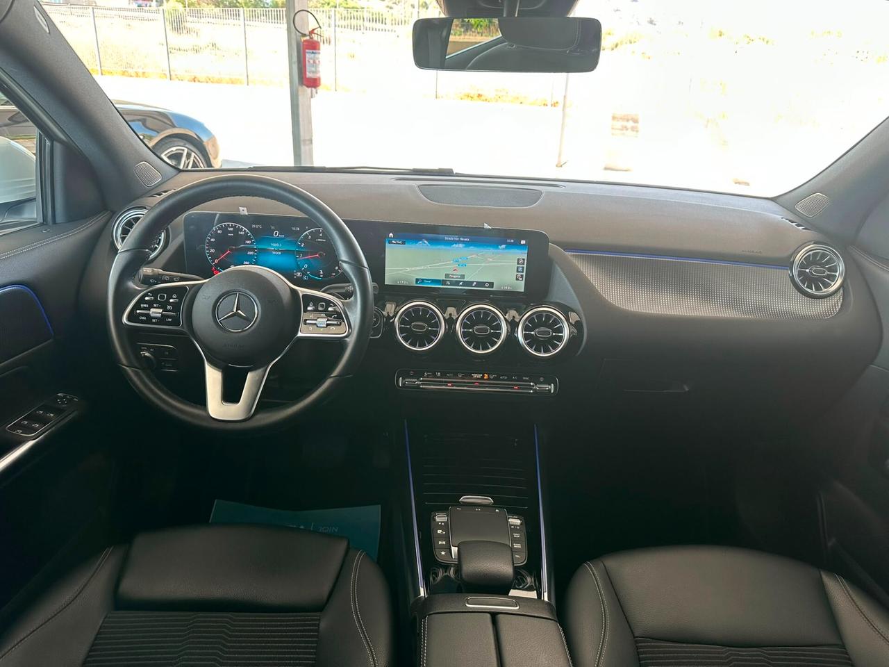 MERCEDES GLA 200 MERCEDES BENZ. 4MATIC SPORT PLUS