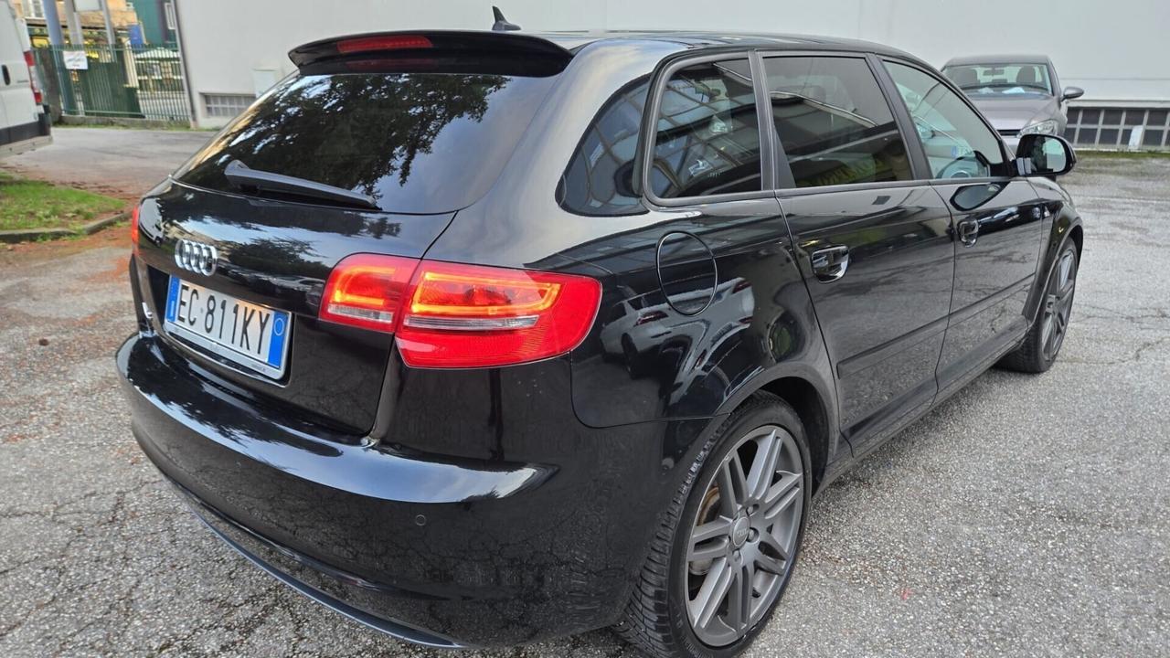 Audi A3 SPB 1.6 TDI 105 CV x Neopatentati