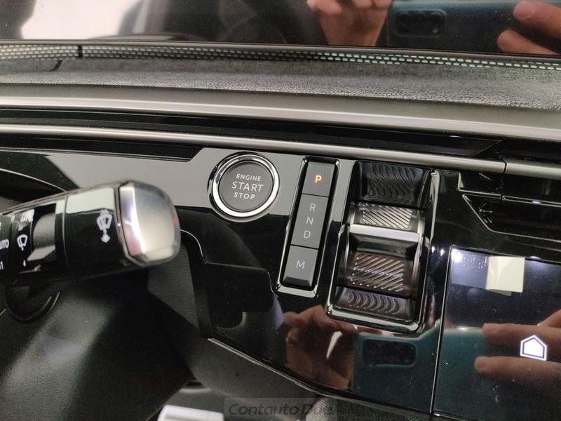 Peugeot 3008 Hybrid 136 GT e-DCS 6