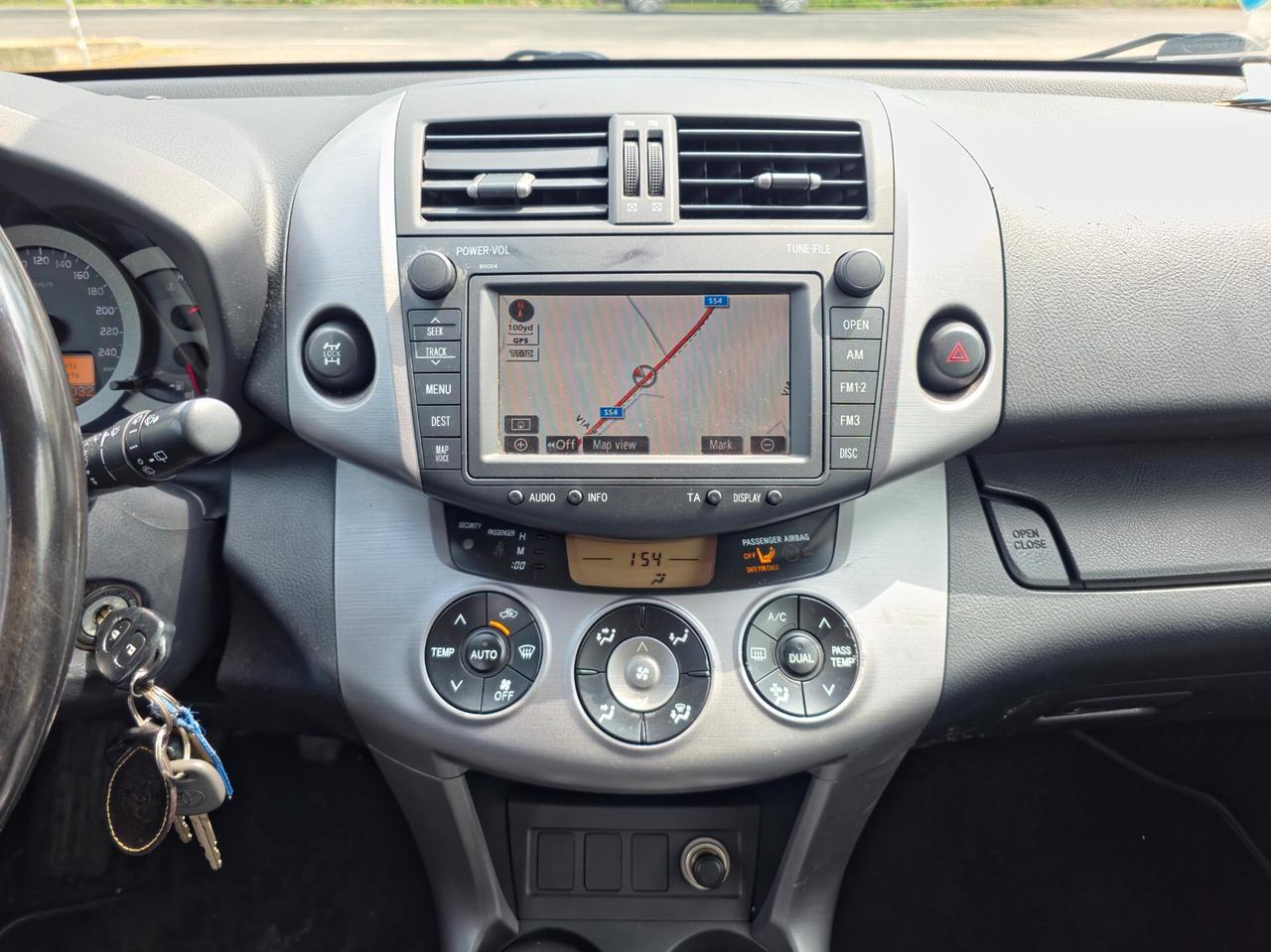 Toyota RAV 4 RAV4 2.2 D-4D 136 CV DPF Luxury 2009-E4 Manuale NEO