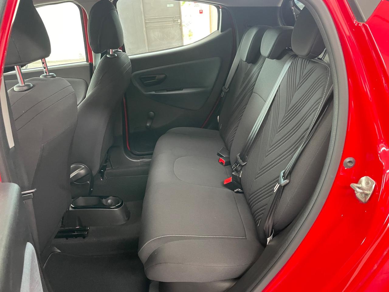 Lancia Ypsilon 1.0 FireFly 5 porte S&S Hybrid Gold
