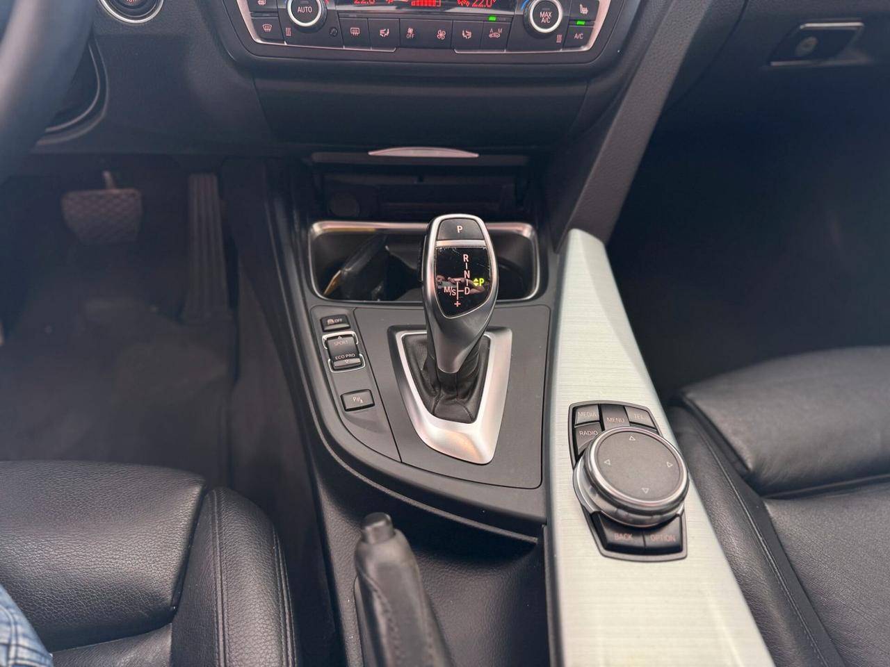 Bmw 320d Luxury GT XDRIVE 2014