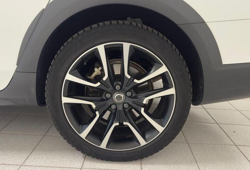 Volvo V90 Cross Country B4 D AWD automatico Plus