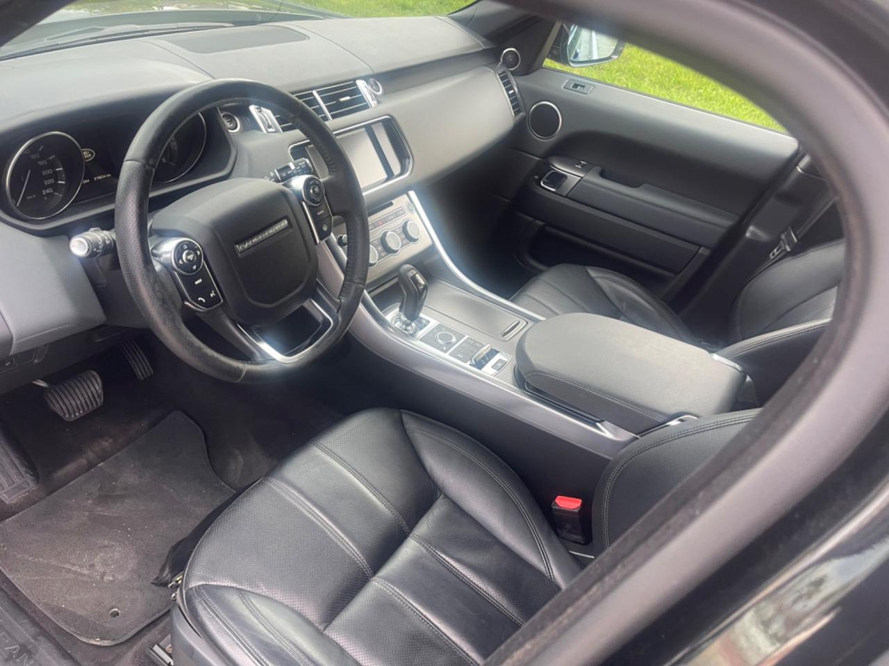 Qualitycar pescara propone RangeRover sport 3.0 TDV6 HSE Dynamic