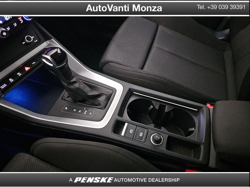 Audi Q3 Sportback 40 TDI quattro S tronic Business Plus