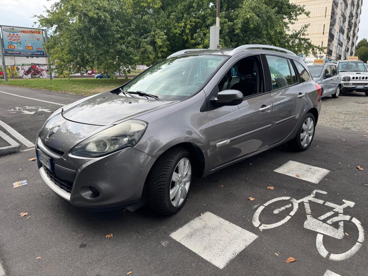 Renault Clio 1.2 16V SporTour Luxe