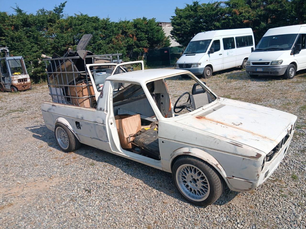 Volkswagen Caddy Motore 1900 turbo vettura da completare