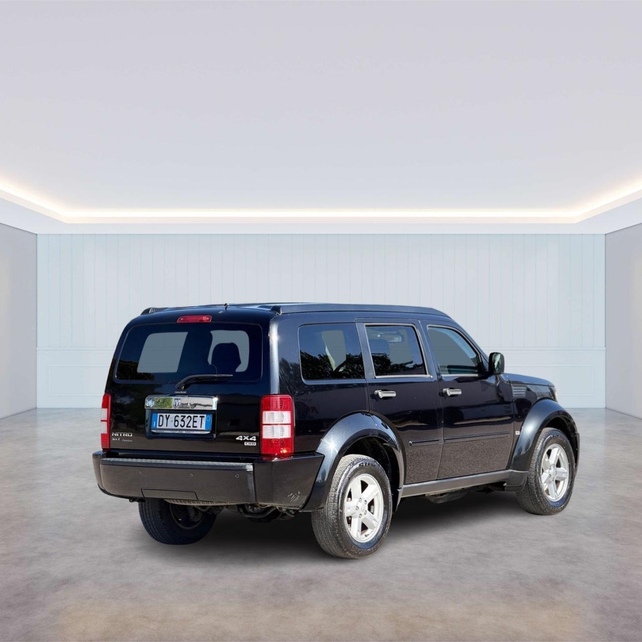 Dodge Nitro 2.8 CRD 4x4 2010 Garanzia 12 mesi