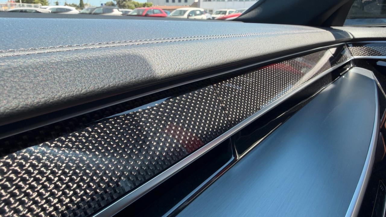 Audi A8 50 TDI 3.0 quattro tiptronic