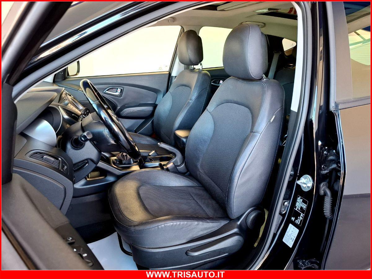 HYUNDAI iX35 1.7 Crdi Xpossible NEOPATENTATI (DOPPIO TETTO PANORAMICO APRIBILE)
