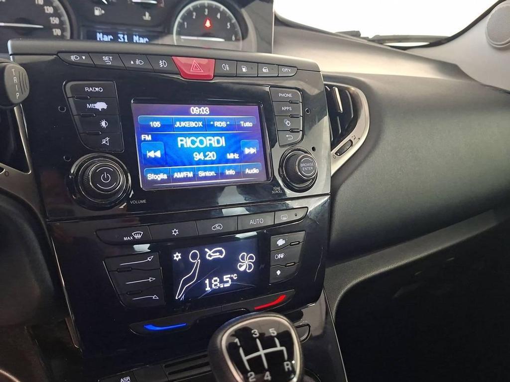 Lancia Ypsilon 5 Porte 1.2 Ecochic Gold