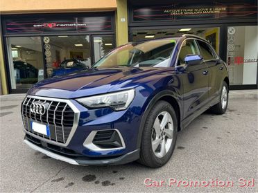 AUDI Q3 35 TDI Business Advanced