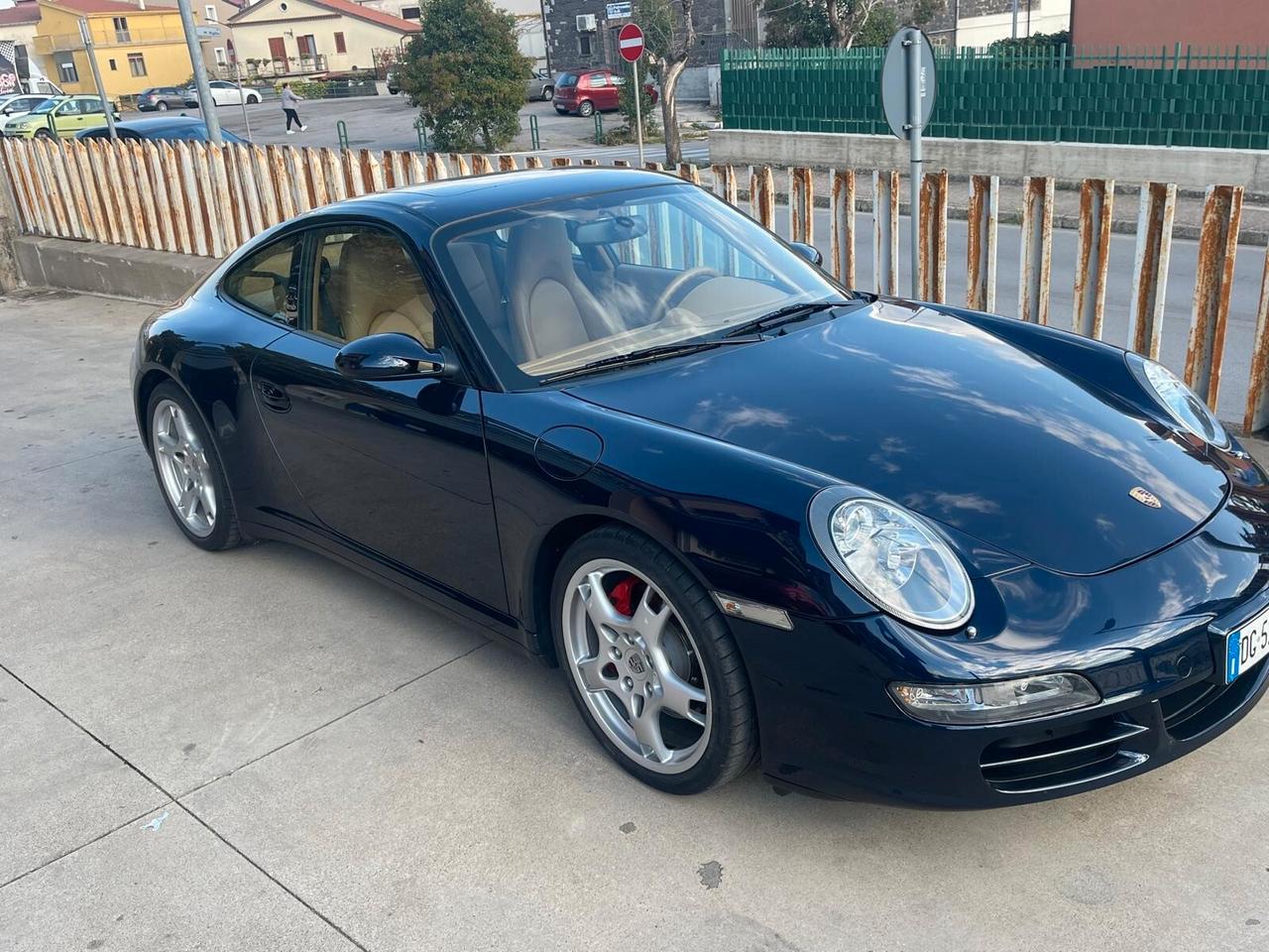 Porsche 911 Carrera 4S Coupé