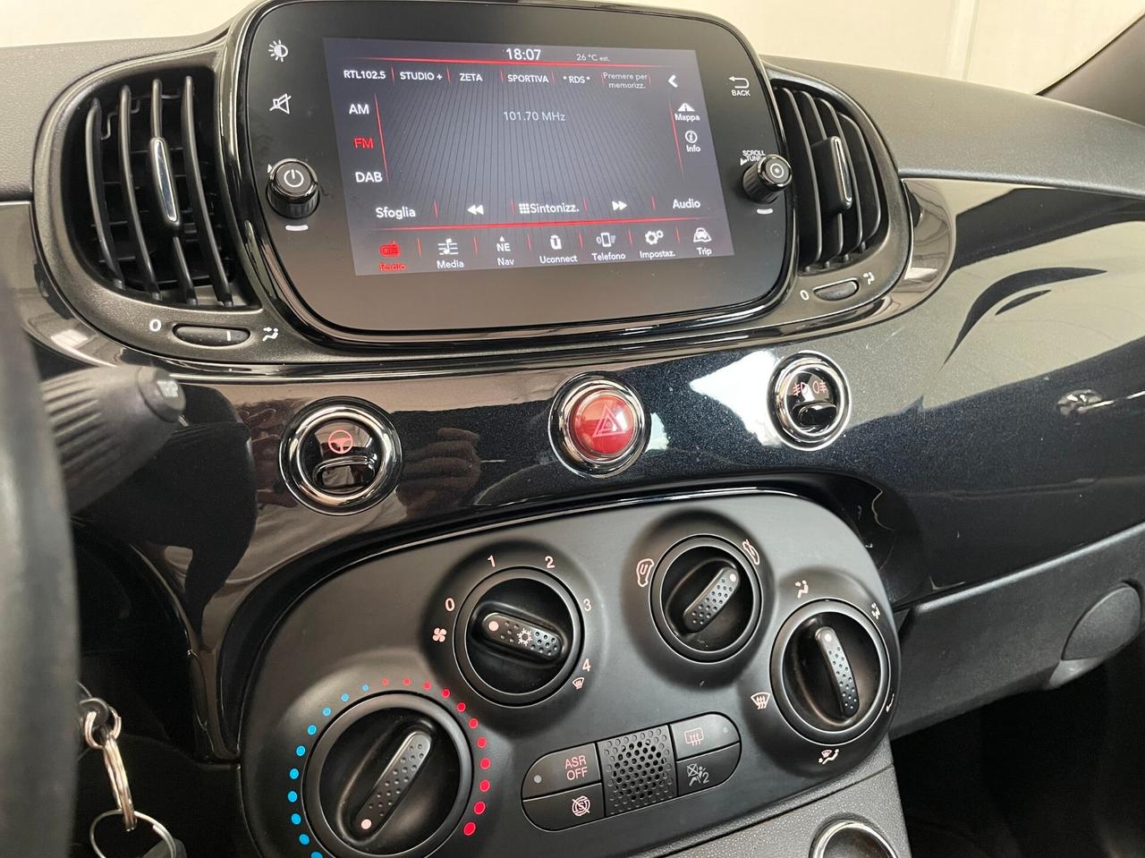 Fiat 500 C 1.0 Hybrid Sport