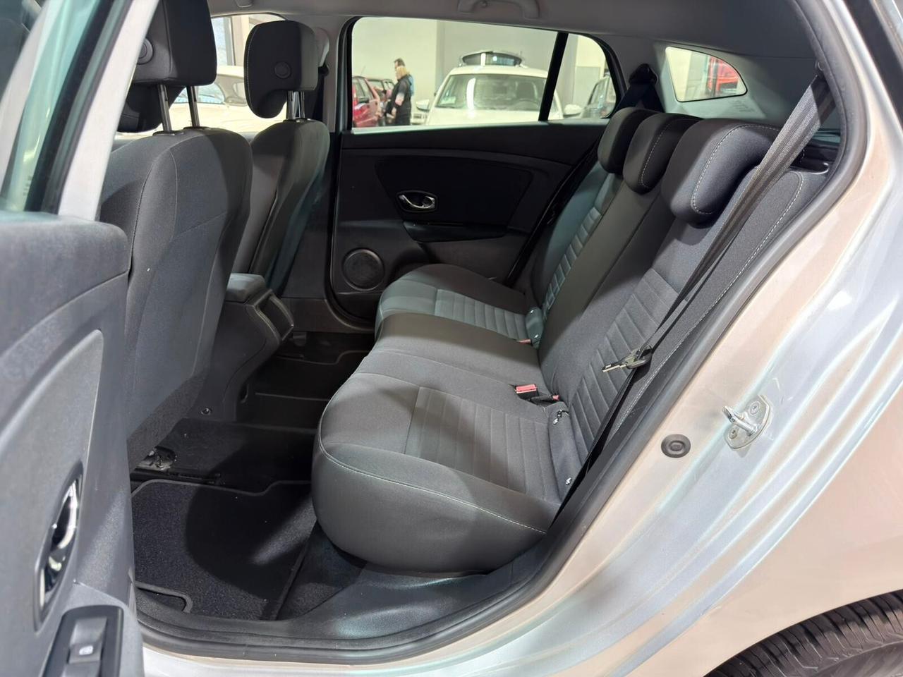 RENAULT MEGANE SPORTOUR SW 1.5 110CV 100.000km