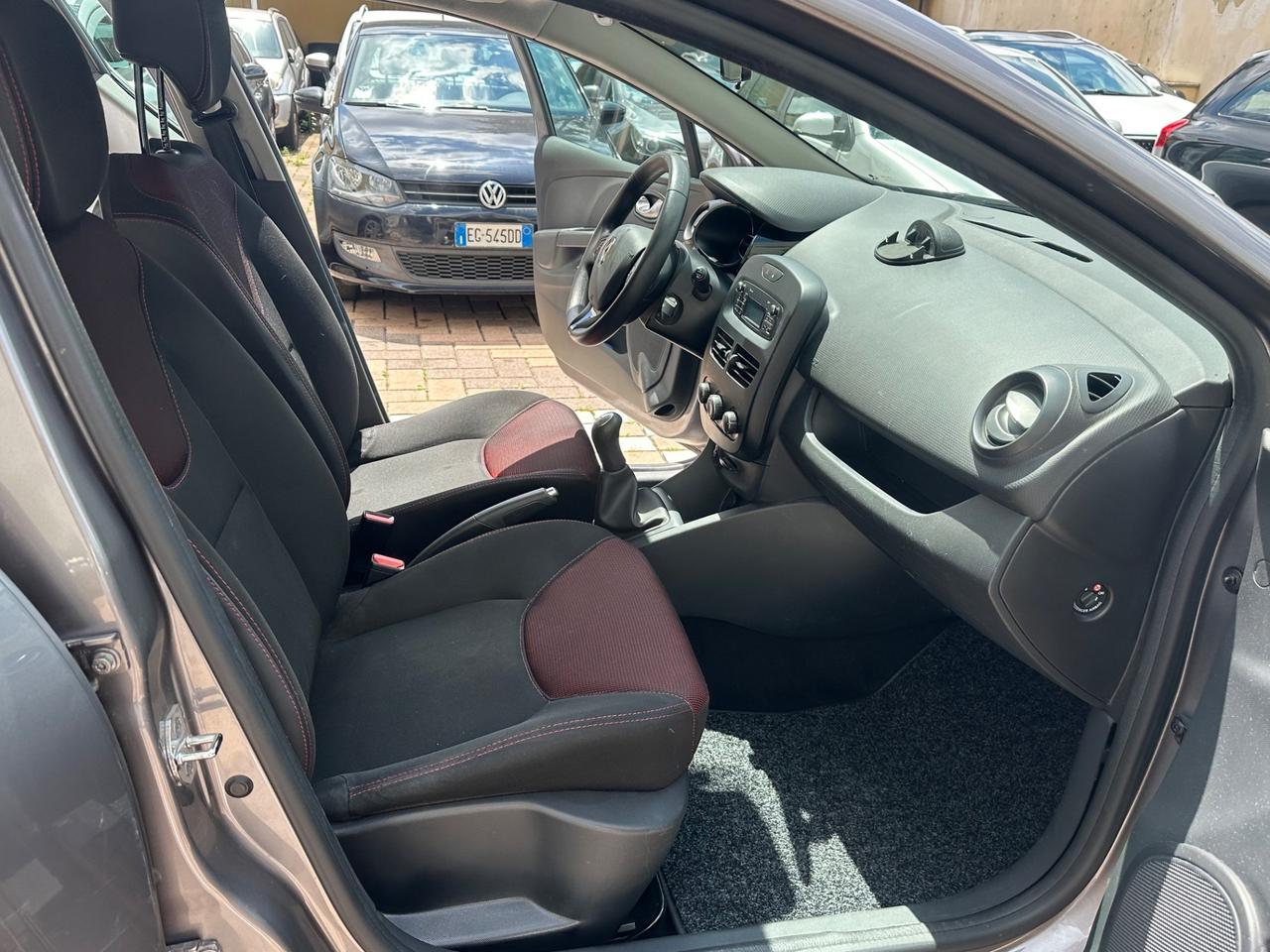 Renault Clio 1.2 75CV GPL 5 porte