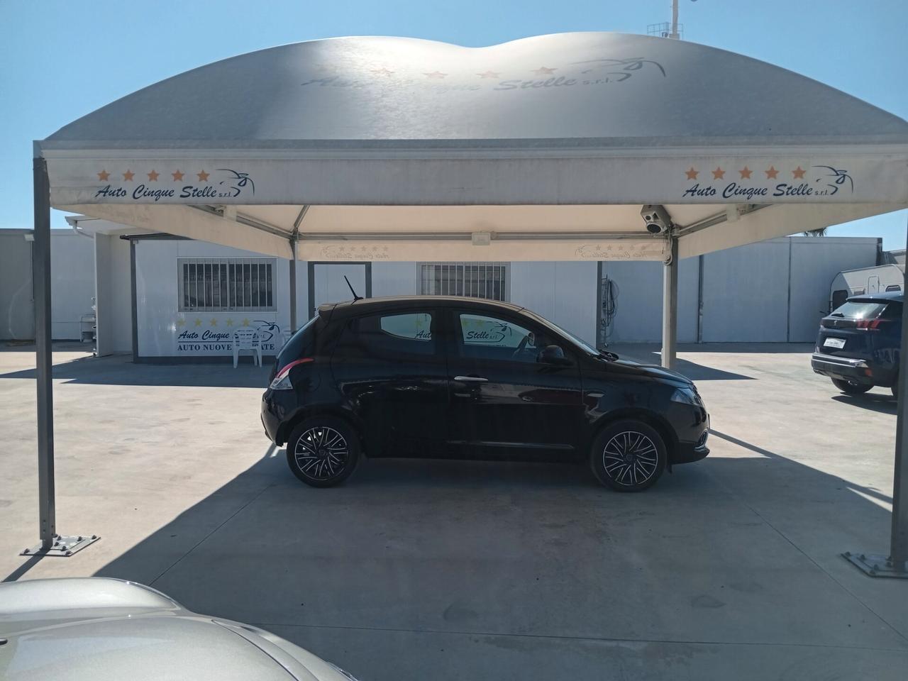 Ypsilon 1.0 Hybrid VETTURA PERFETTA QUALS PROVA