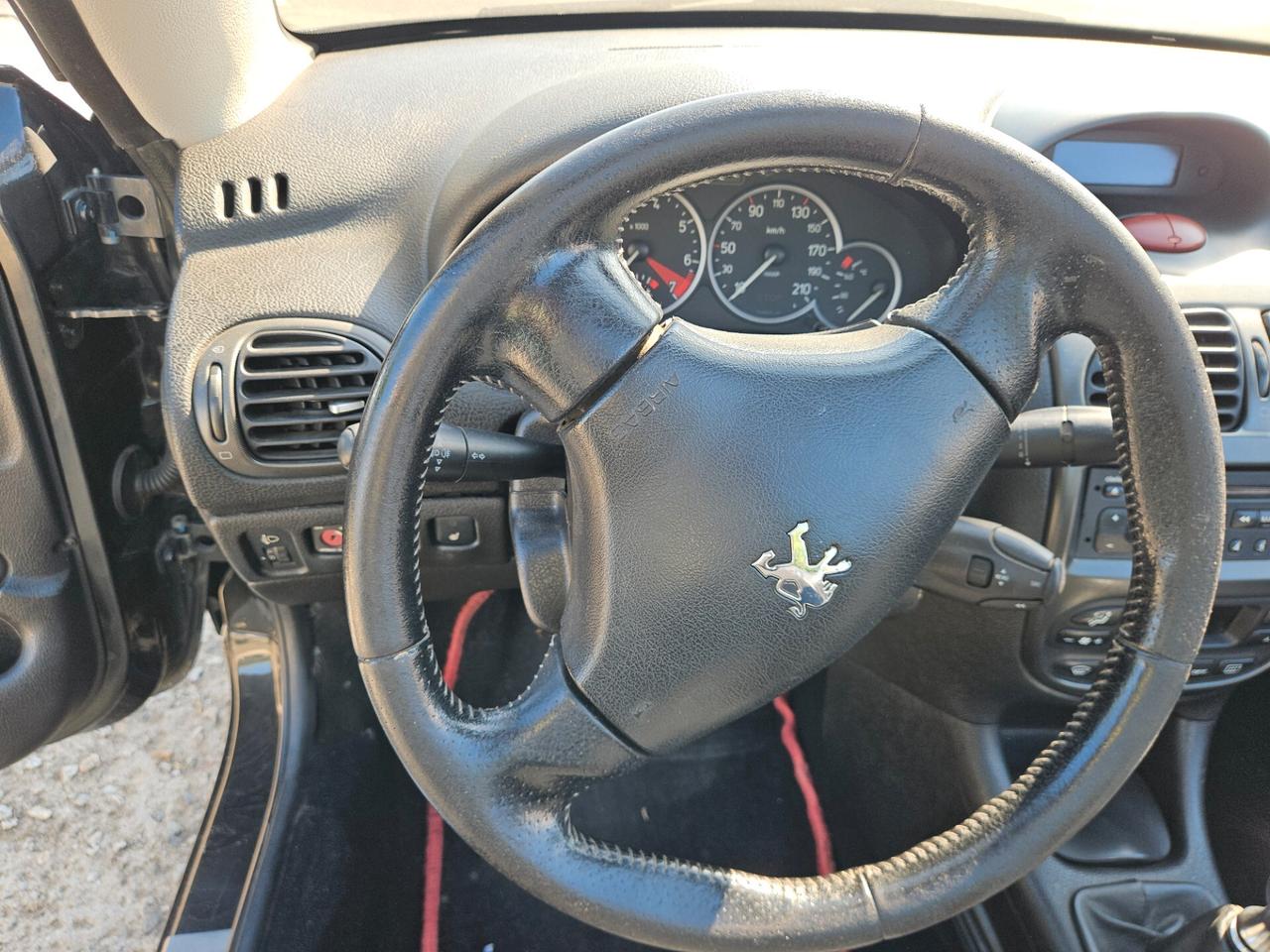 Peugeot 206 1.6 16V CC