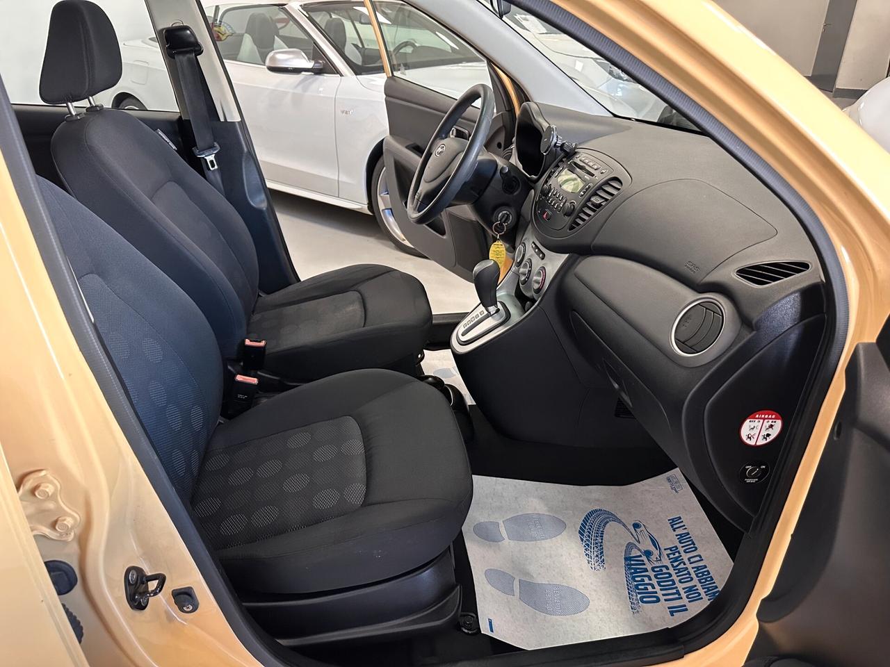 HYUNDAI I 10 1.1 BENZINA CAMBIO AUTOMATICO (78000 MILA KM )