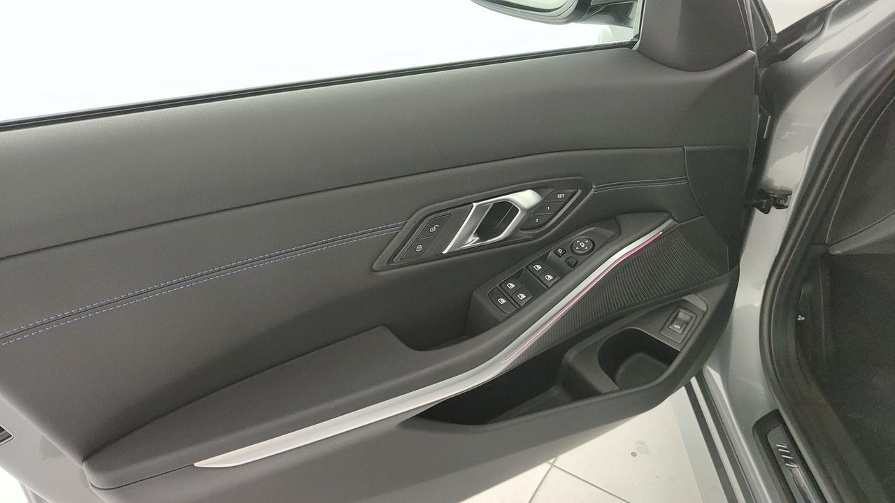 BMW Serie 3 G20 2022 Berlina - 320d mhev 48V xdrive MSport Pro auto