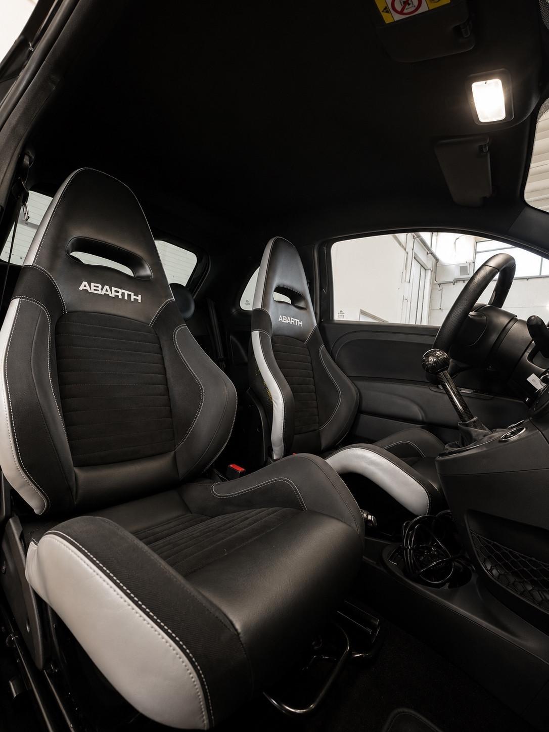 Abarth 595 Competizione 1.4 Turbo T-Jet 180 CV 250cv
