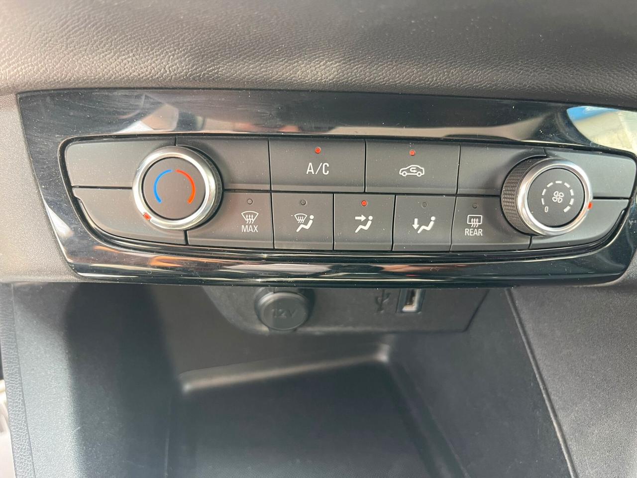 Opel Corsa 1.2 Elegance
