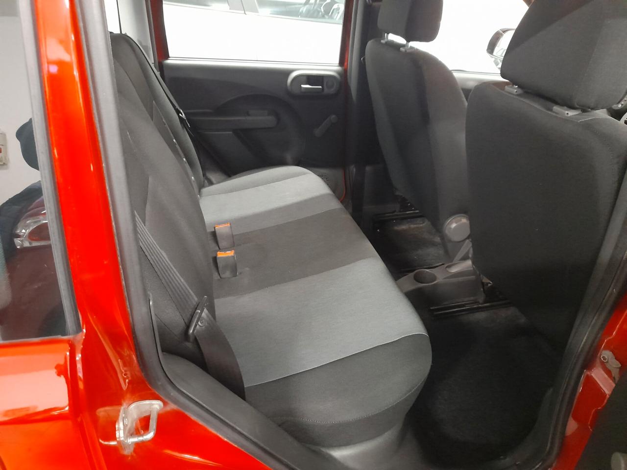 Fiat Panda 1.1 Actual GPL