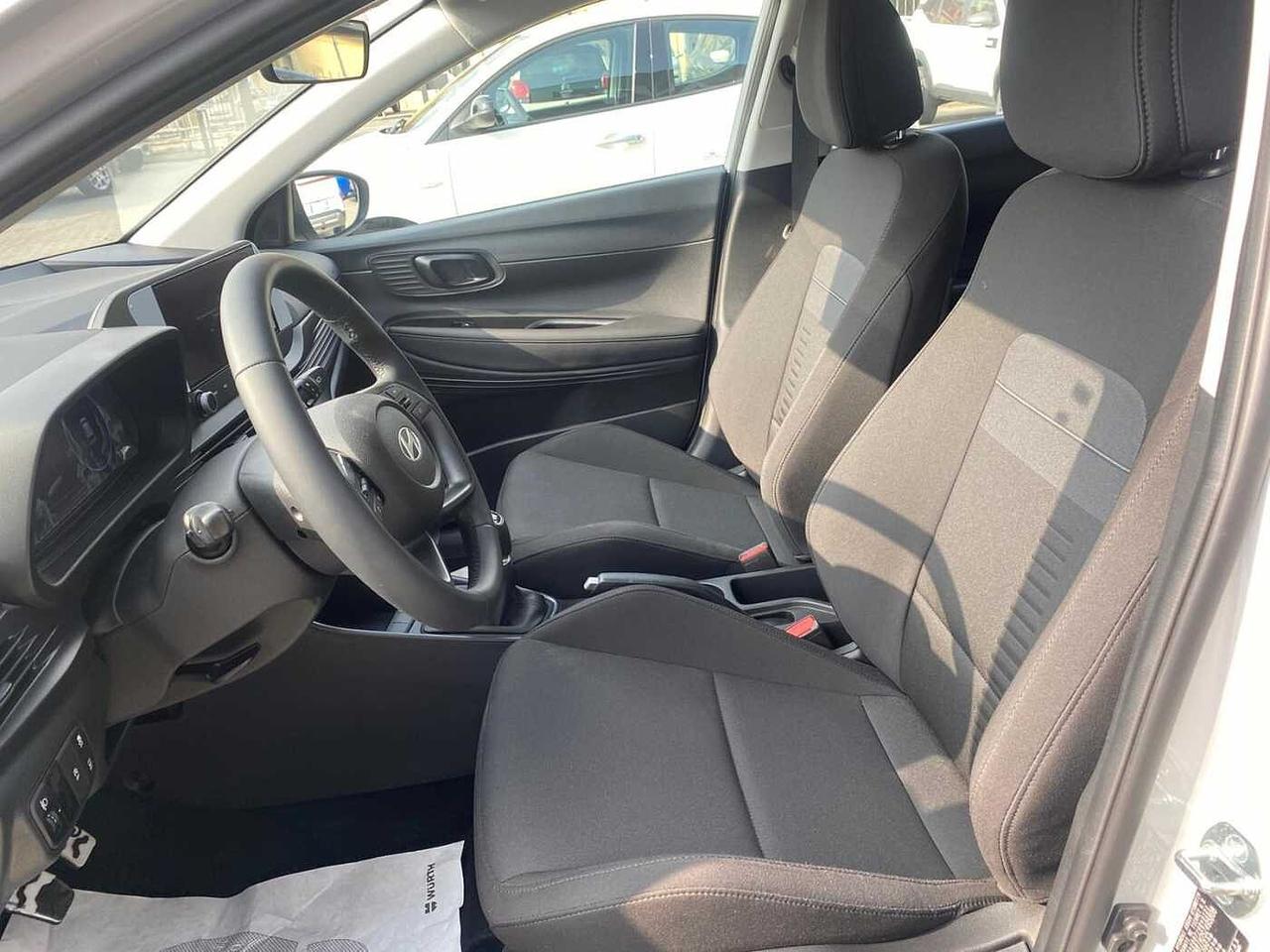 Hyundai BAYON 1.2 MPI MT XLine