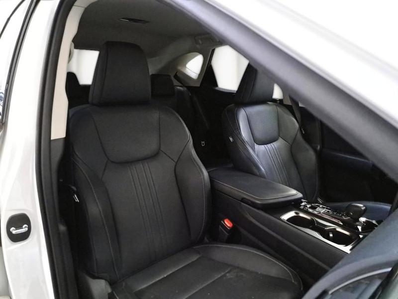 LEXUS NX Hybrid Premium 4WD MY22