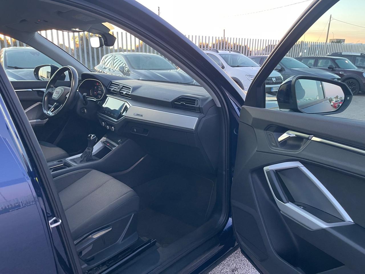 AUDI Q3 35 TDI 150CV STRONIC BUSINESS FULL MY21