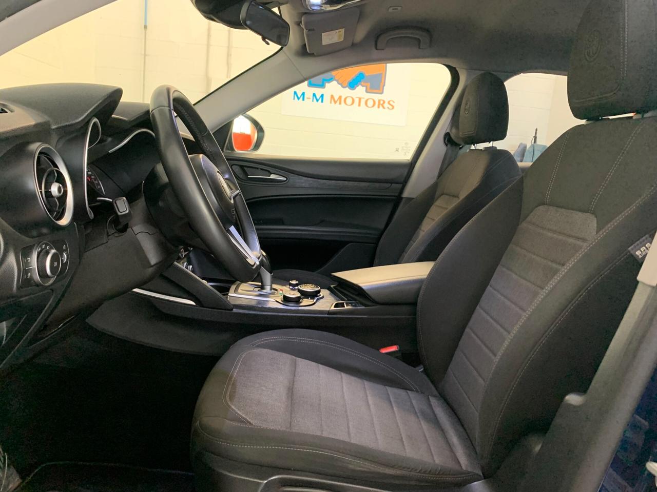 Alfa Romeo Stelvio 2.2 Turbodiesel 160 CV AT8 RWD Business
