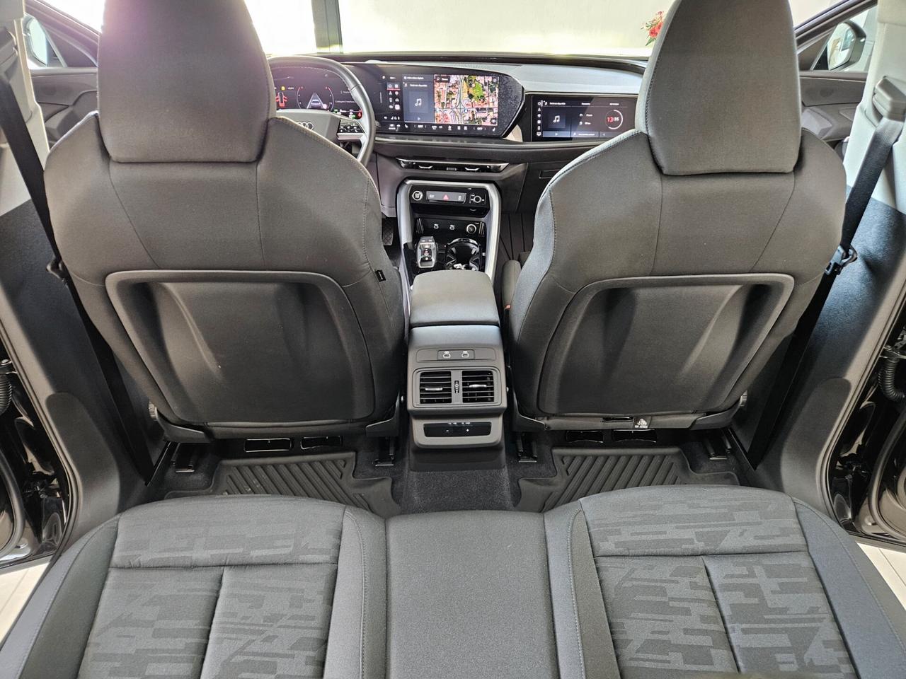 Audi Q5 TDi 150 kW mHEV+ S tronic quattro Launch edition one