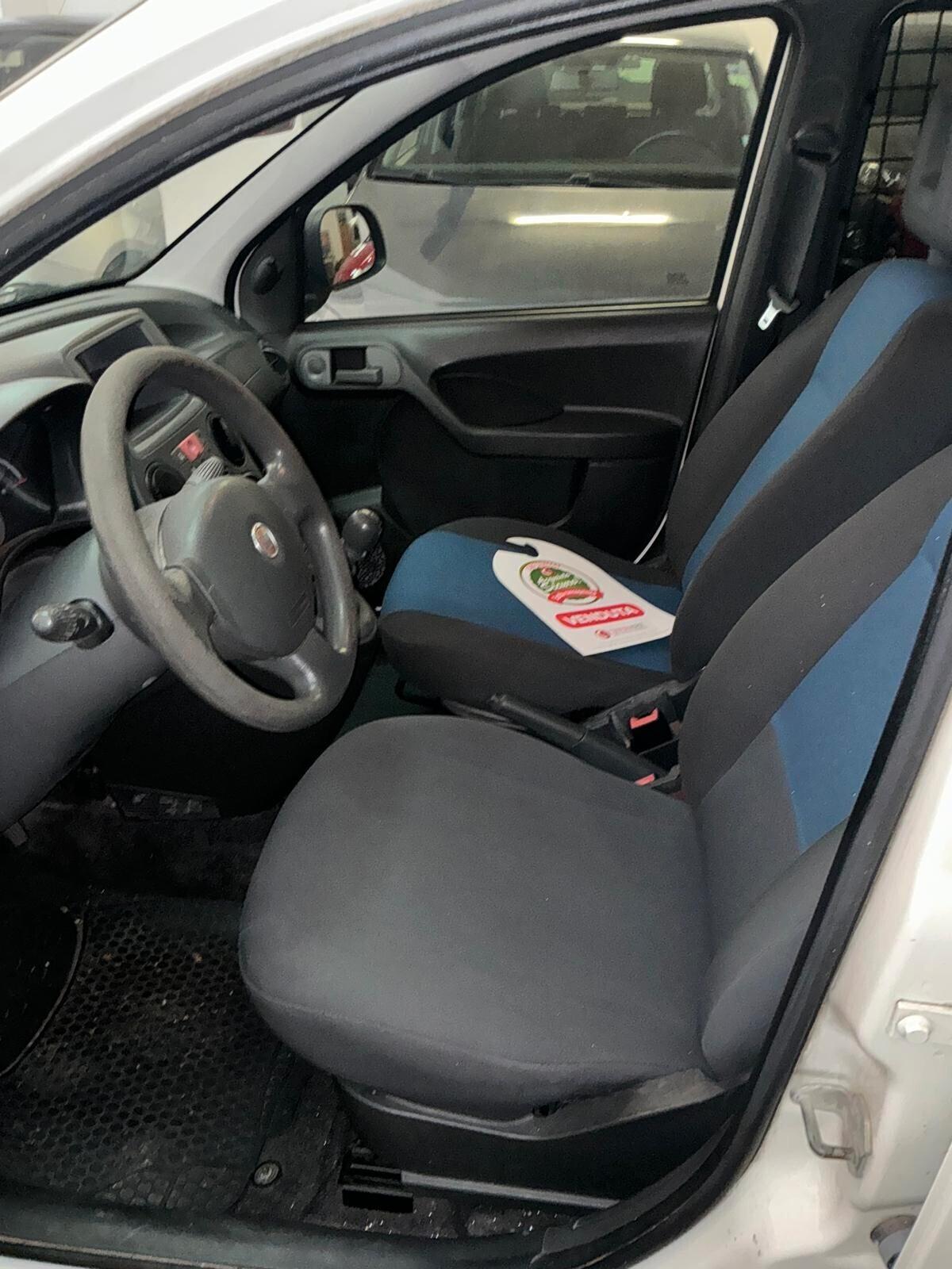 Fiat Panda VAN 1.2 BENZINA 2 POSTI 2011 100.000KM NEOPATENTATI