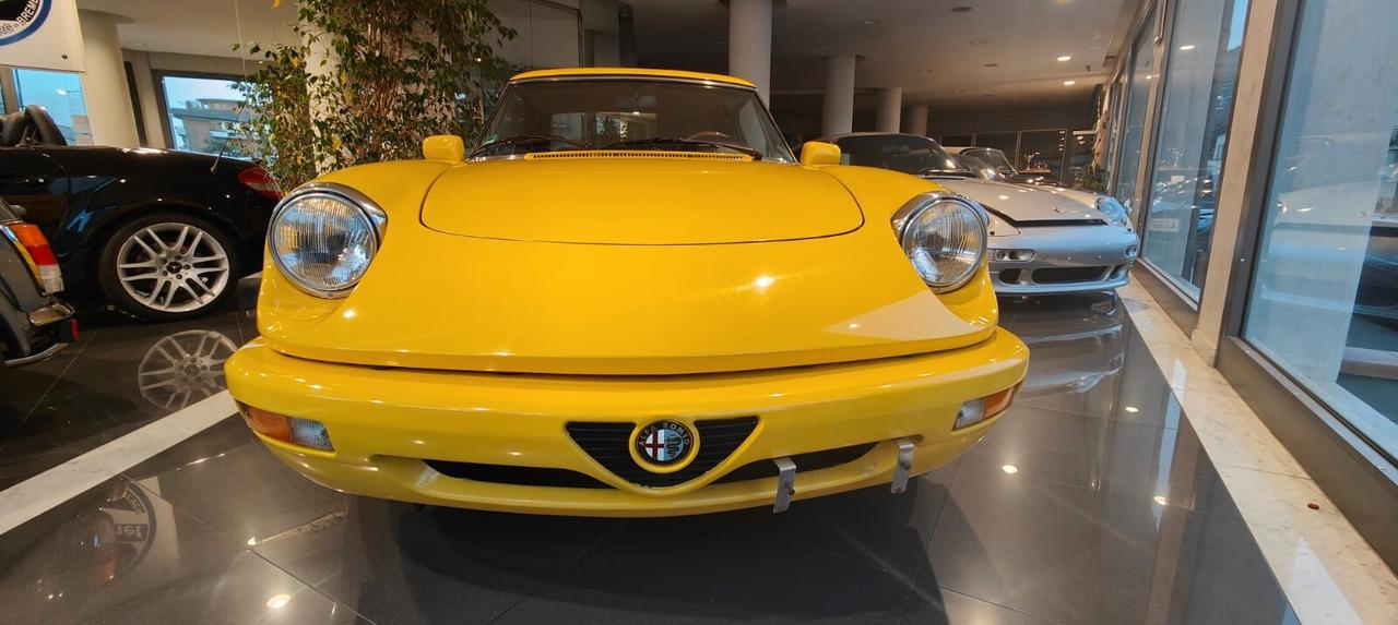 Alfa Romeo Spider Alfa Romeo Duetto Spider 2.0 i 4° serie