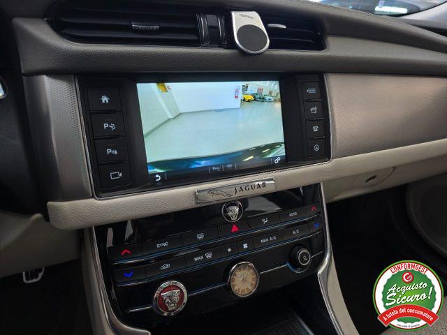 JAGUAR XF 2.0 D 180 CV aut. Portfolio