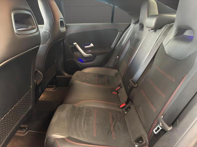 MERCEDES-BENZ CLA 180 d Automatic Premium