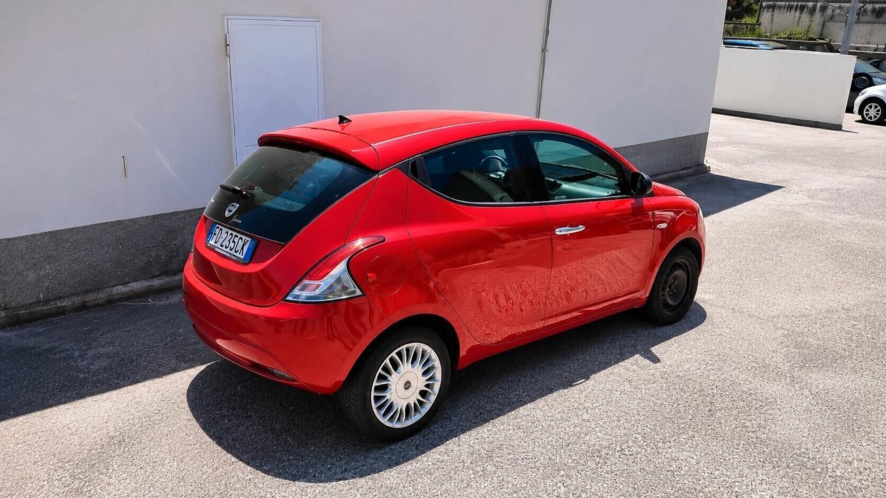 LANCIA Y 1.2 Benzina leggere la descrizione
