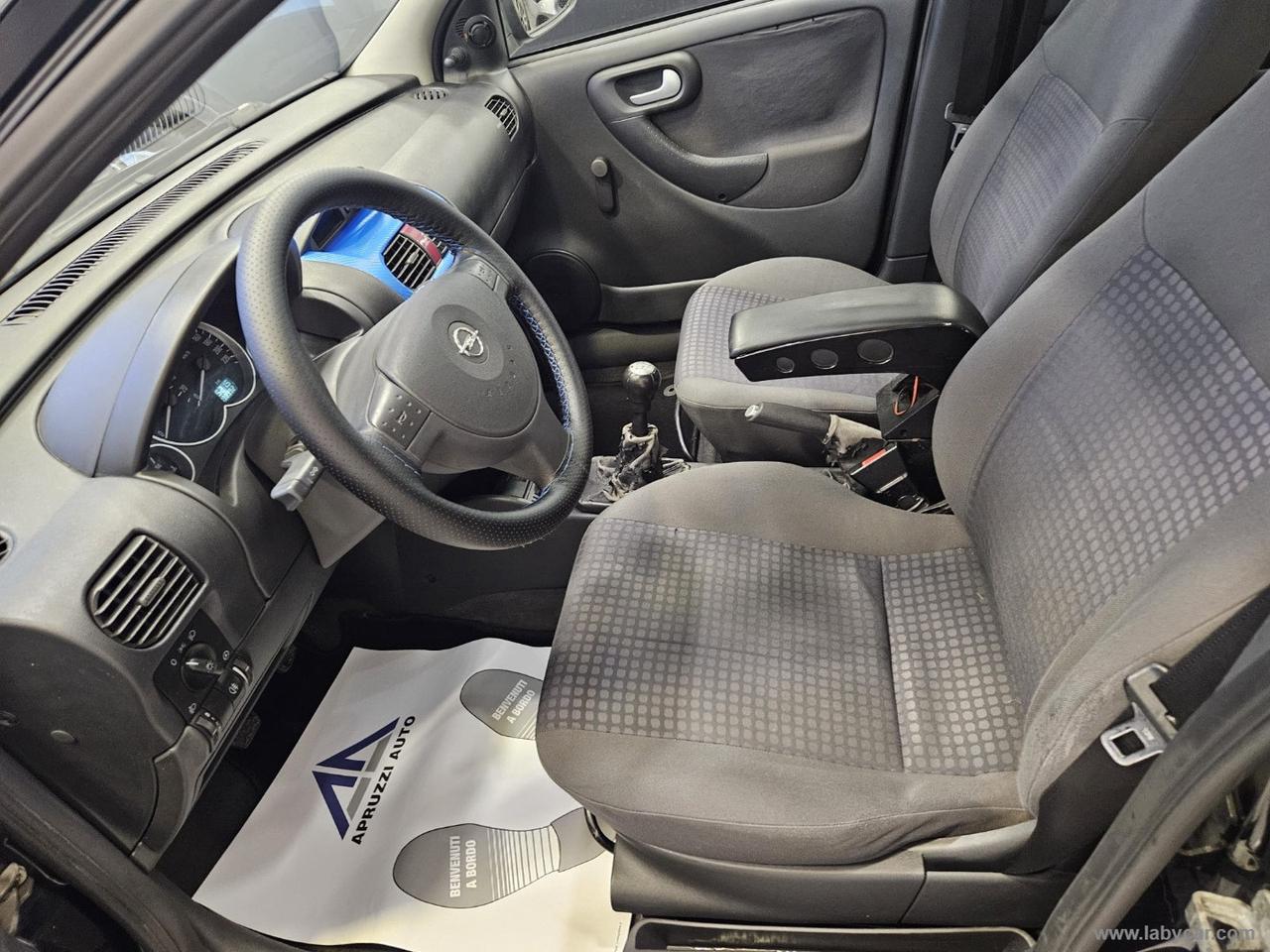 OPEL Corsa 1.2 16V 5p. Enjoy