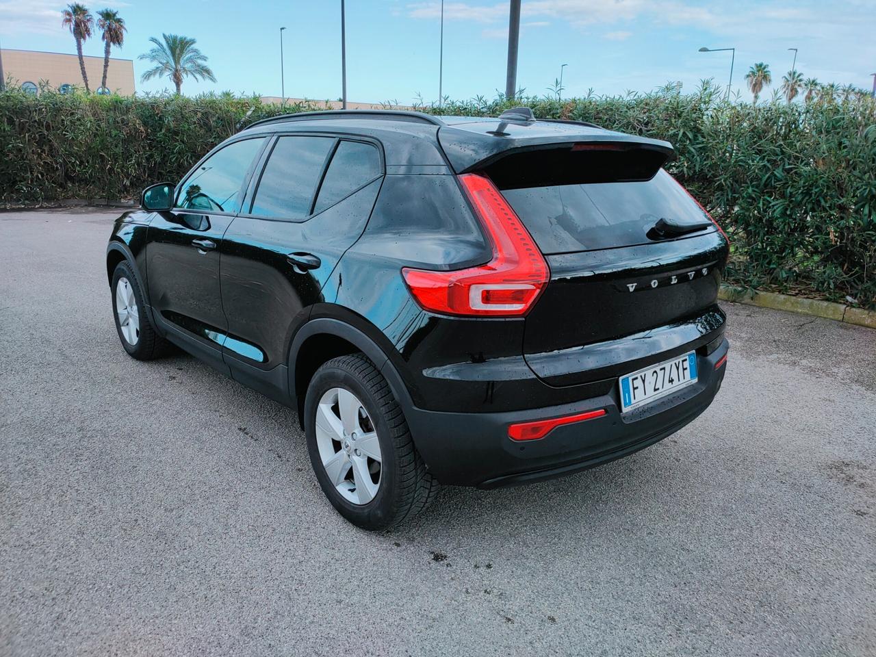 Volvo XC40 D3 Business Plus +RETROCAMERA
