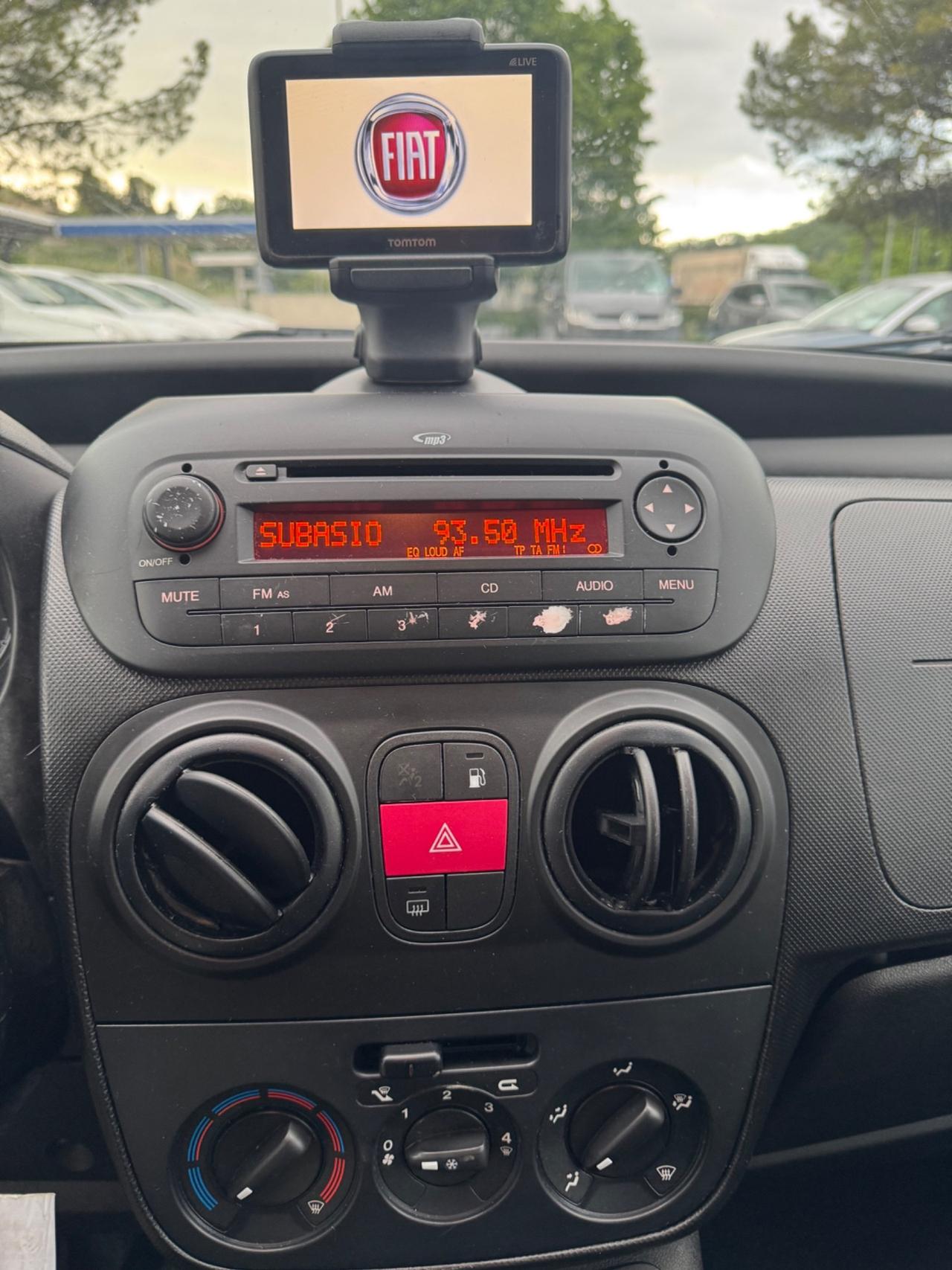 Fiat Qubo 1.4 8V 77 CV Active Natural Power