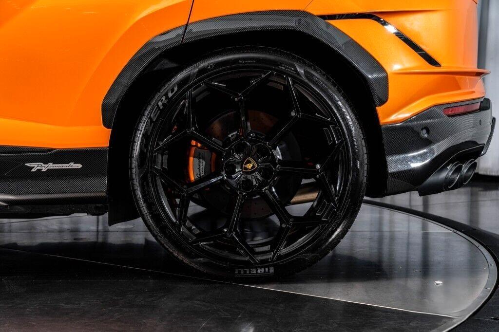 Lamborghini Urus 4.0 Performante NOLEGGIO LUNGO TERMINE - LEASING FULL INCLUSIVE