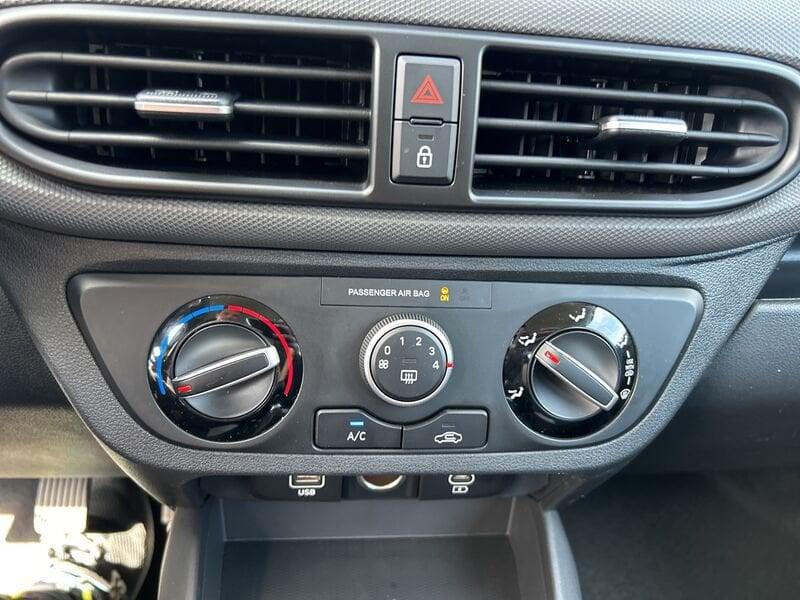 Hyundai i10 NUOVA PE MY25 5P 1.0 MT CONNECTLINE