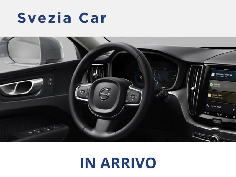 Volvo XC60 T6 Plug-in hybrid AWD automatico Essential