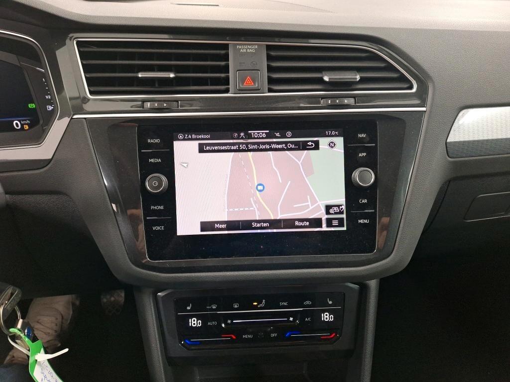 VOLKSWAGEN TIGUAN 2.0 TDI 122CV 6M. SCR LIFE ( FARI LED - DIGITAL COCKPIT - ADAPTIVE CRUISE - NAVI - APP CONNECT - PARK PILOT - TELECAMERA POST. )