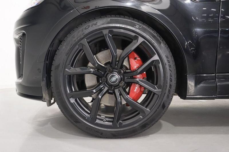 Land Rover RR Sport 5.0 V8 Supercharged 575 CV SVR